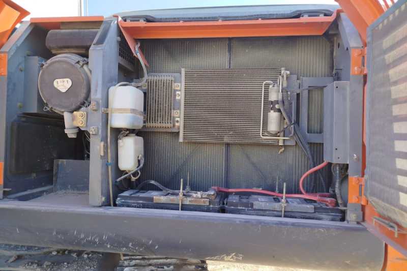 OmecoHub - Immagine HITACHI ZX210LCN-3